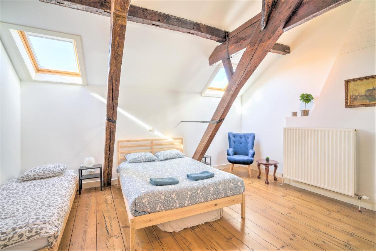 The Capital Street Triplex Appartement Antwerpen Buitenkant foto